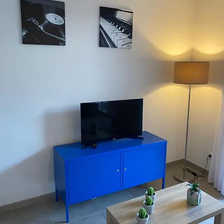 Leonie Bonifacio (Corsica)